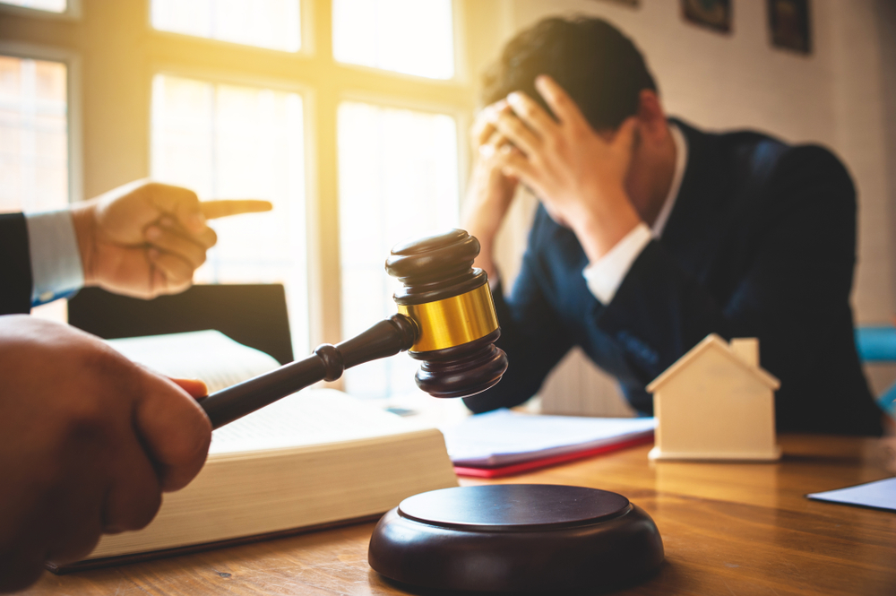 Dealing with Bankruptcy? 5 Ways Lawyers Can Aid You!